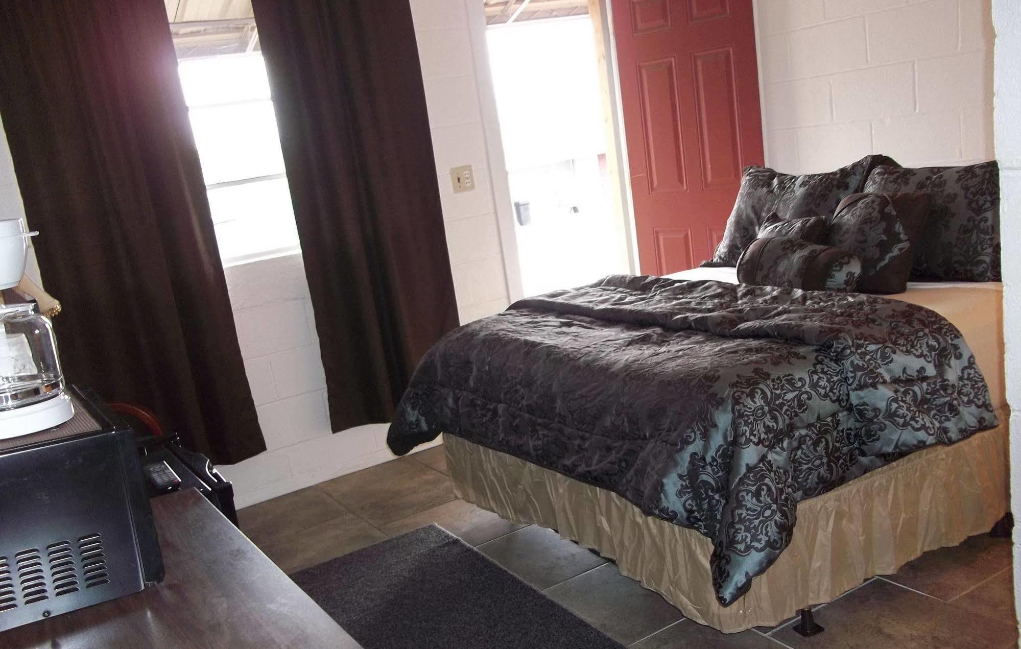 Selkirk Motel Colville ภายนอก รูปภาพ